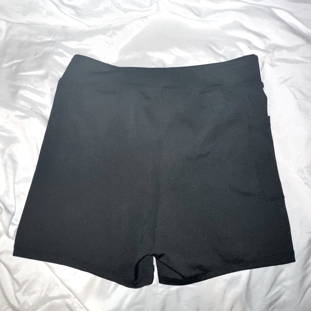 Black Athletic Shorts with side pocket
